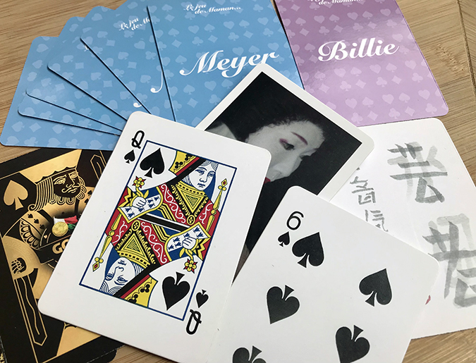 Impression de cartes à jouer à l'unité pour prototype de jeu de société ou jeu  de cartes personnalisé
