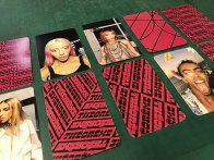 Jeu de cartes Bilal Hassani pour Universal Music.