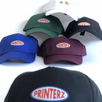 Broderie en blason sur casquette
