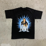 Impression numérique DTG 4 couleurs + blanc sur T-shirt noir